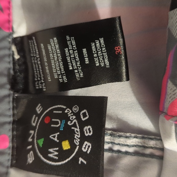 Swim shorts - Picture 3 of 3